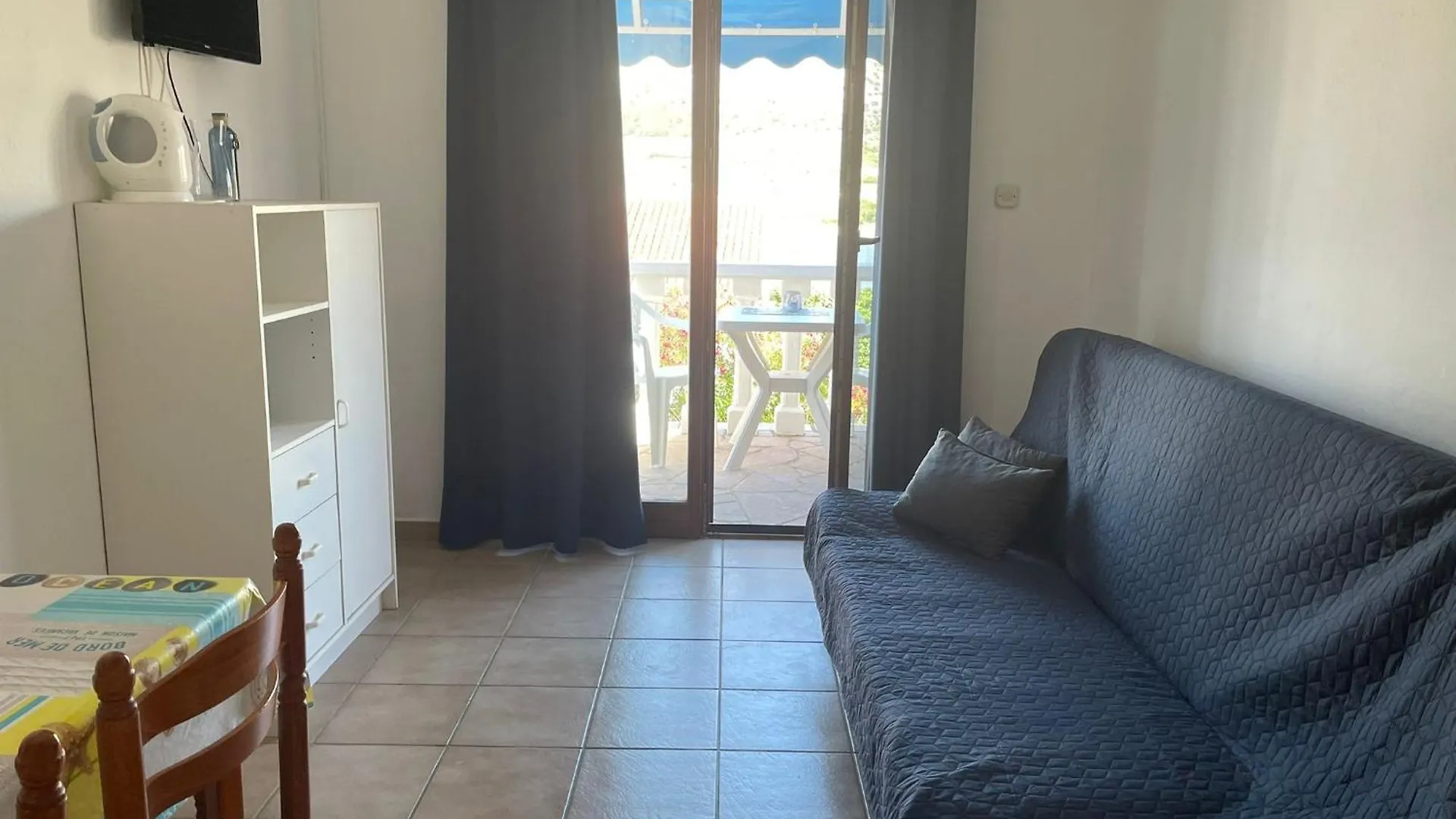 Apartments Vozab  Pag Town